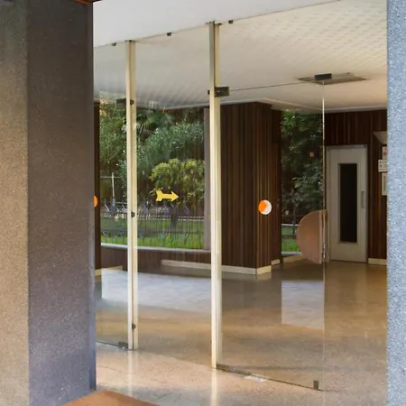 Milan Center Big Luxury House *